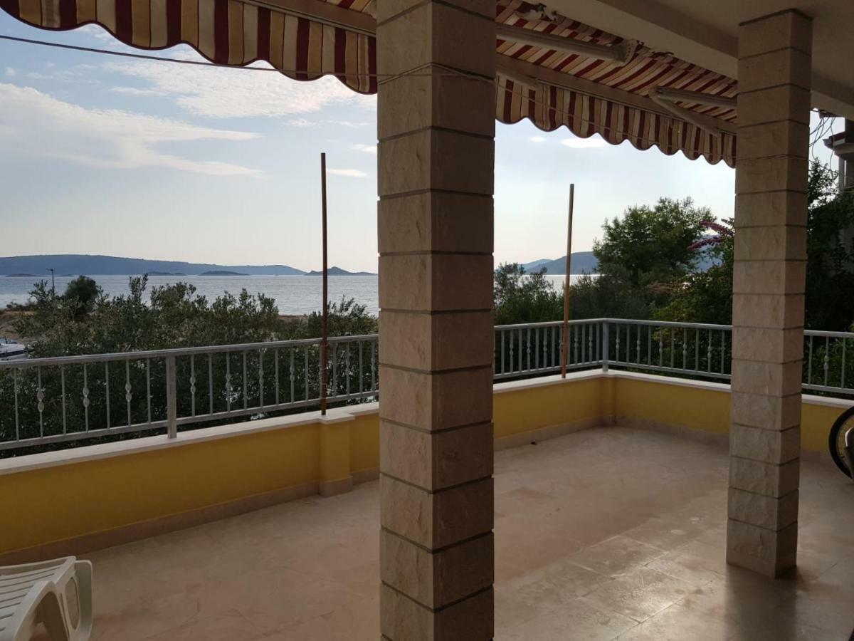 Apartman Nino Donji Okrug  Exteriör bild